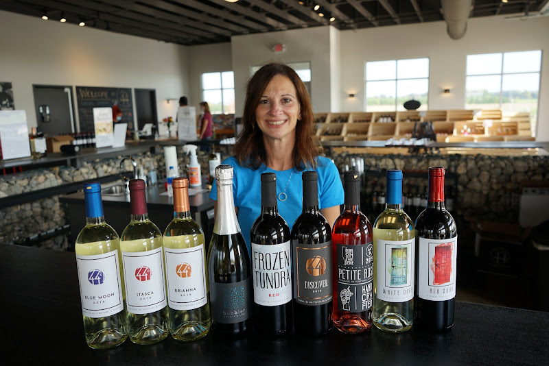 Door 44 Winery - Winery in Sturgeon Bay