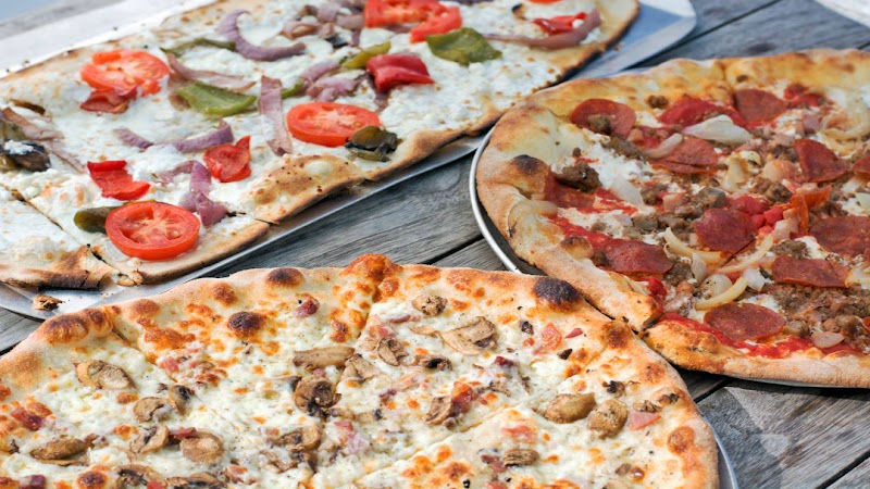 Olivella’s Pizza and Wine photo