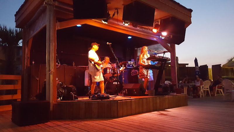 Ocean Annie's Beach Bar