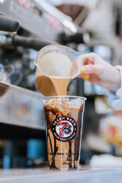 7 Brew Coffee - Coffee shop in Navarre