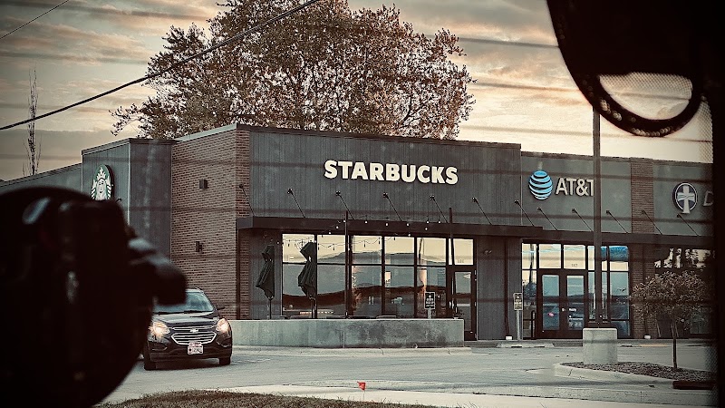 Starbucks - Coffee shop in Sturgeon Bay