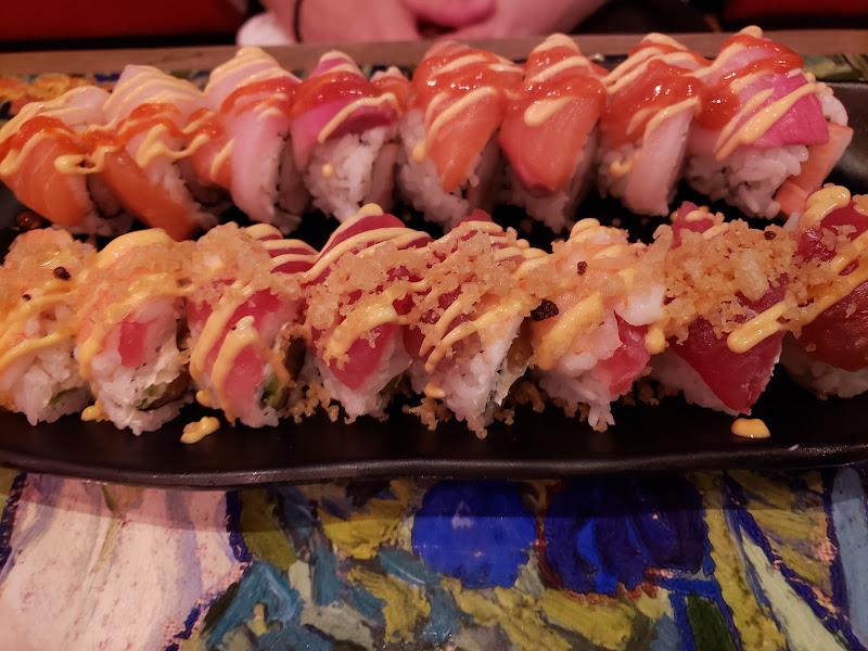 Art Burger Sushi Bar