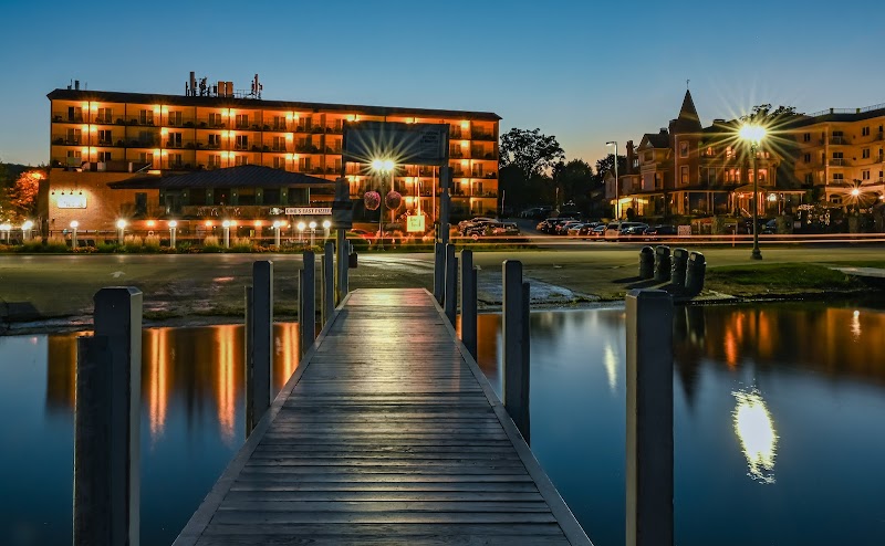 Harbor Shores on Lake Geneva - Hotel in Lake Geneva