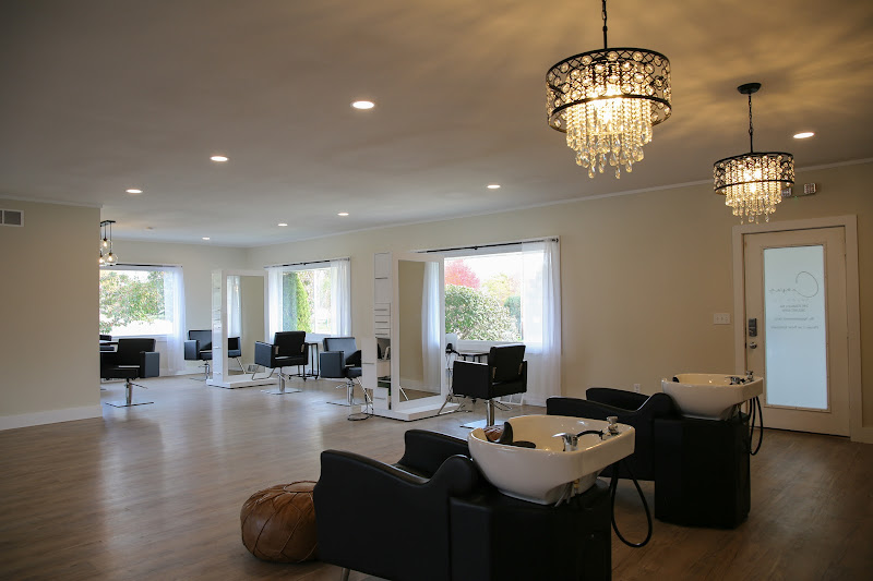 Canvas Salon Co.