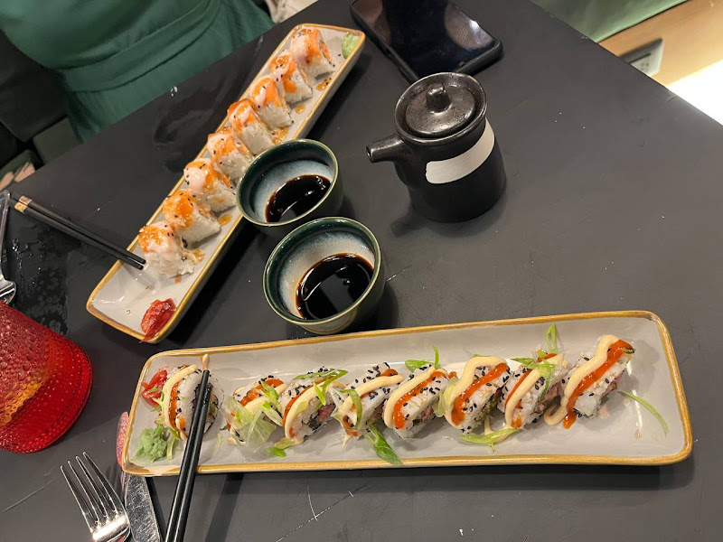 Latinwok - Asian restaurant in Av. Luis Ginebra