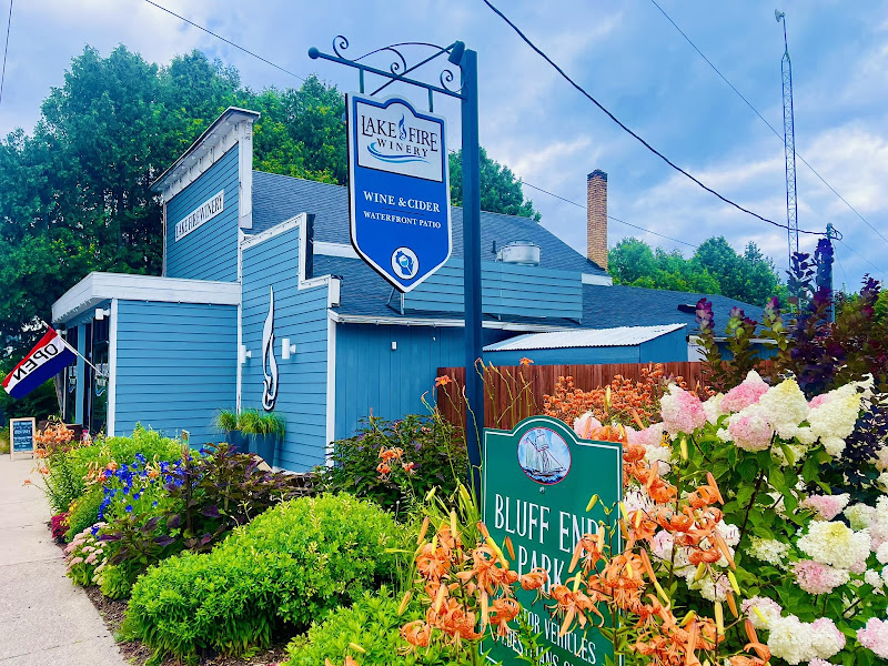 Lake Fire Winery - Winery in Baileys Harbor