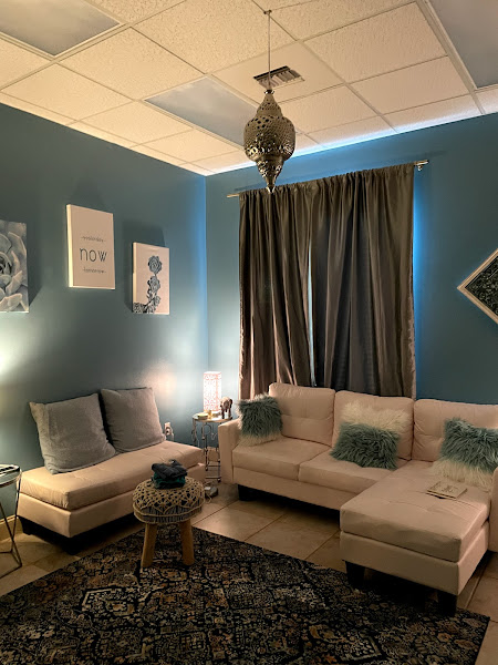 Om Relaxation Spa, Om by the Sea, Massage Destin - Massage spa in Destin