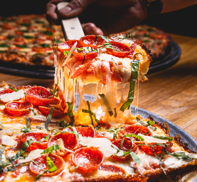 Blue Pan Pizza - Pizza restaurant in Denver