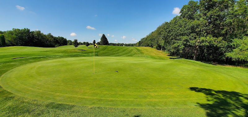 Country Club Estates Golf Course - Golf course in Fontana-On-Geneva Lake