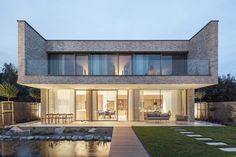 Ross Weinstein Real Estate Group - Brentwood-Santa Monica-Los Angeles - Real estate agency in Los Angeles