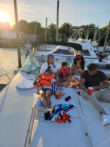 Over the Wave - Boat rental service in Brooklyn