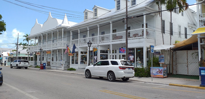 Duval Square Mall - Shopping mall in Key West