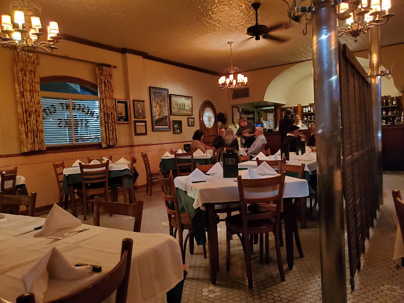 Crescent City Steak House
