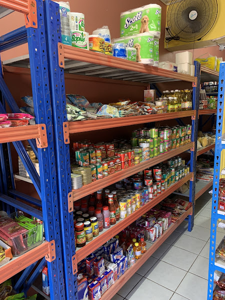 Kellsy’s one stop shop - Supermarket in Exchange