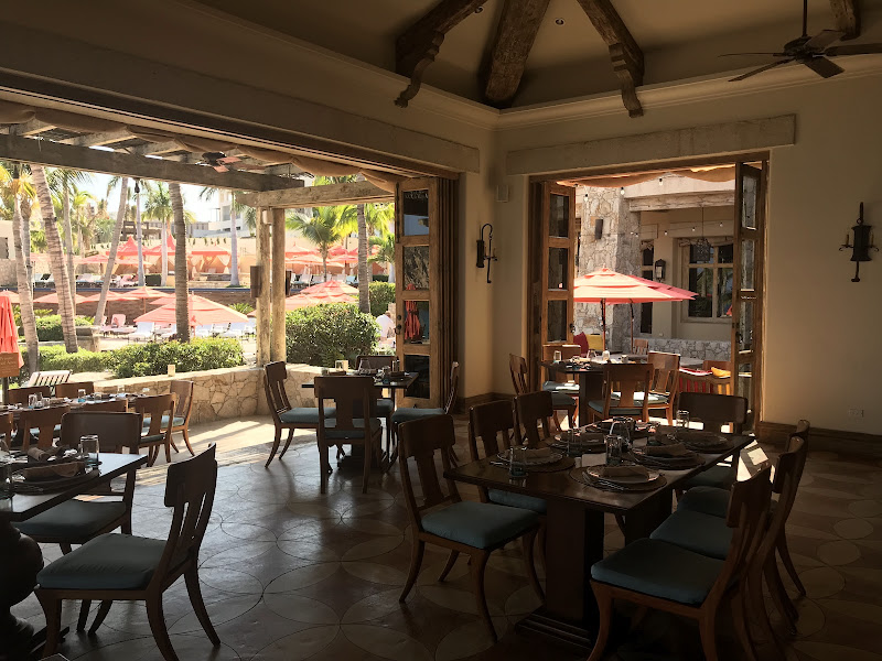 Hacienda Cocina y Cantina - Mexican restaurant in P.º de La Marina 4732