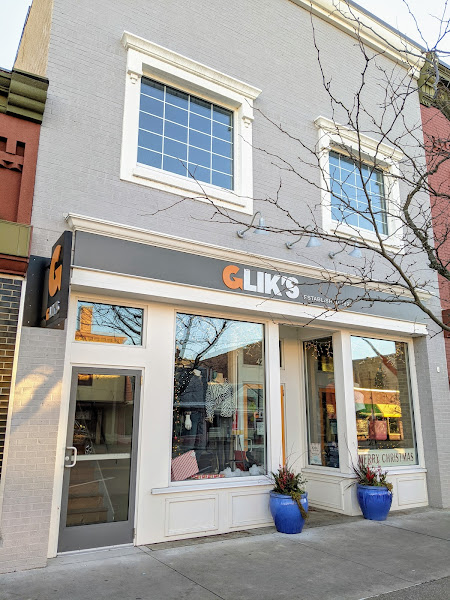 Glik's - Clothing store in South Haven