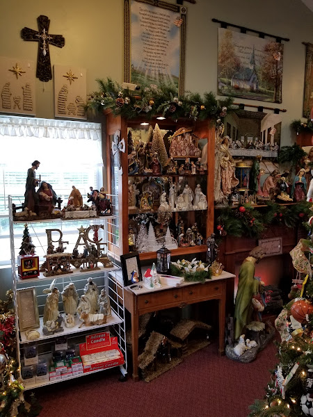 Mistletoe Holiday House - Gift shop in Egg Harbor