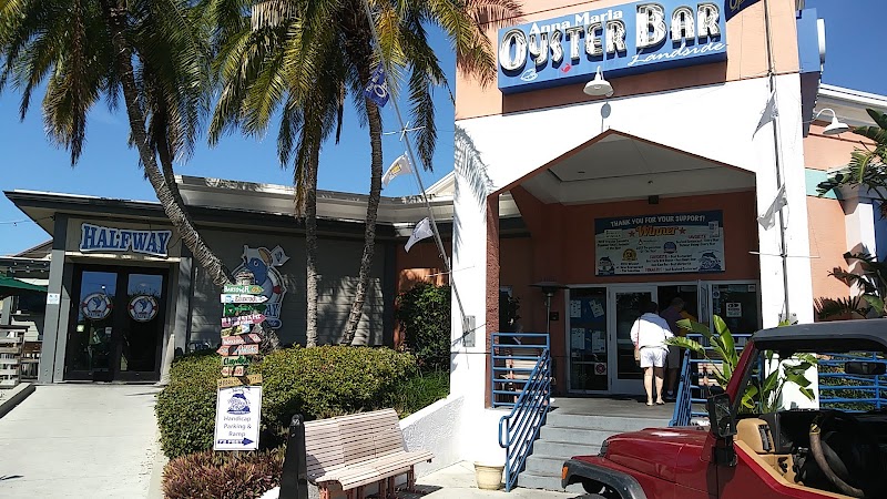 Anna Maria Oyster Bar Landside