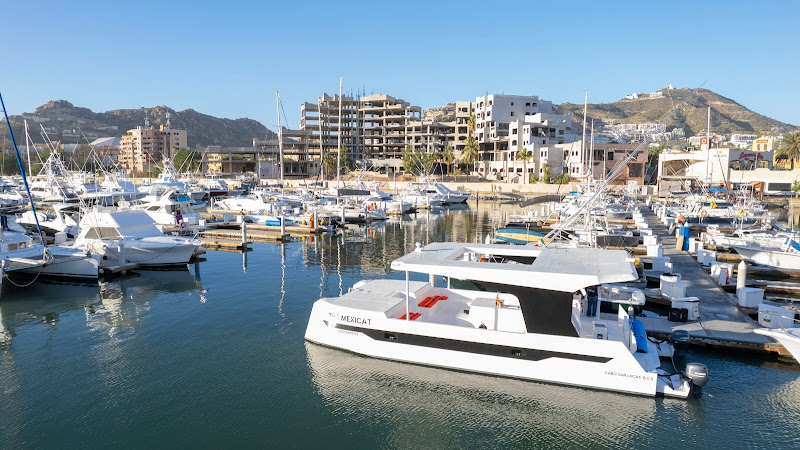 Cabo Deluxe Sailing | Catamaran Rental - Boat rental service in 23450 Cabo San Lucas