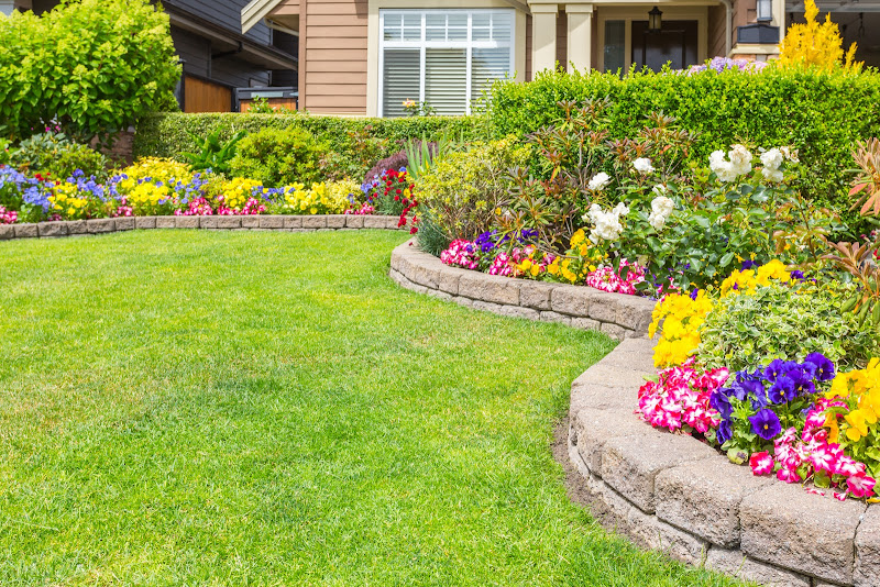Coastal Lawn and Landscaping - Lawn care service in Navarre
