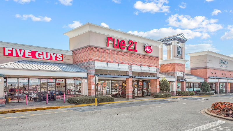 Hamilton Village - Shopping mall in Chattanooga