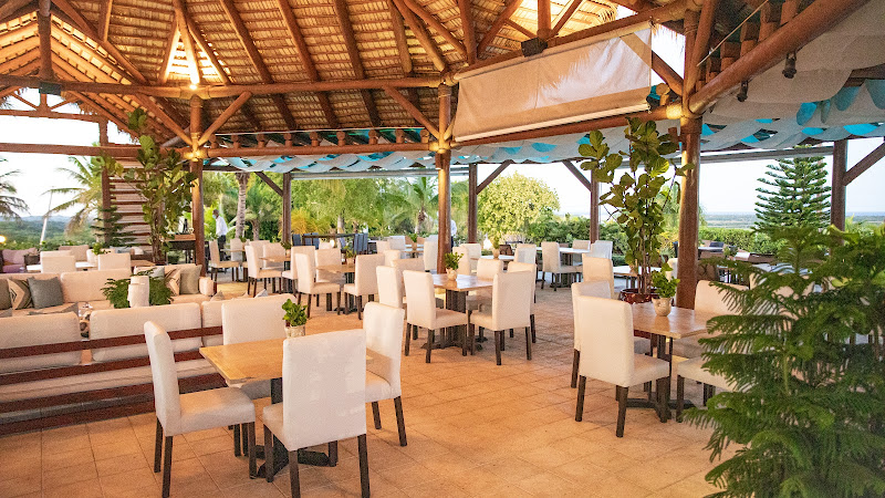 Mi Bohío Restaurant - Family restaurant in Carretera Turística