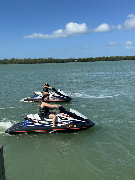 It’s Jetski Time Watersports Jetski and kayak rentals