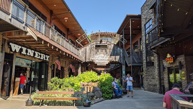 The Shops of Pigeon Forge