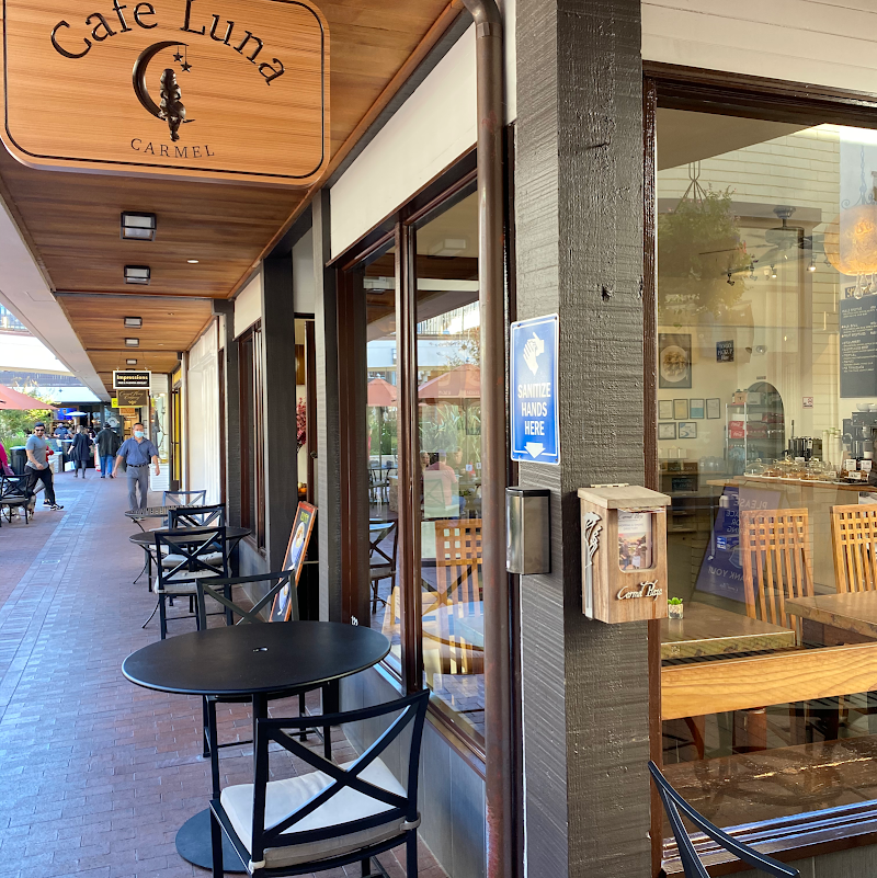 Cafe Luna - Lunch restaurant in Courtyard level Ocean Avenue &