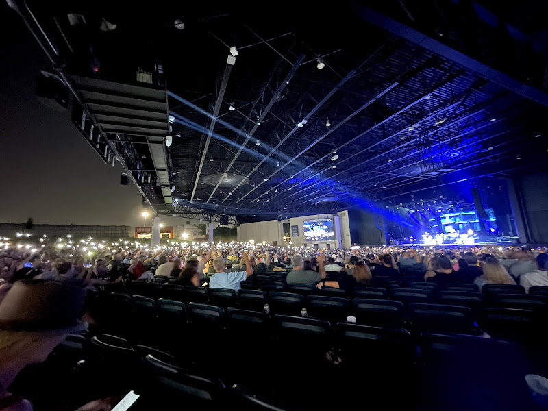 Dos Equis Pavilion