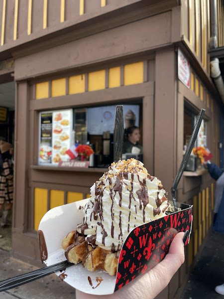 Waffle de Lys - Coffee shop in Gatlinburg