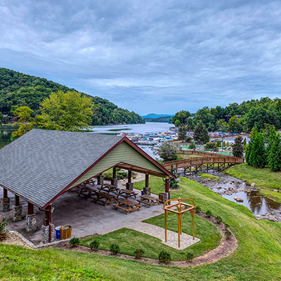 Mr. Lake Lure Vacation Rentals - Vacation home rental agency in 106 Arcade St