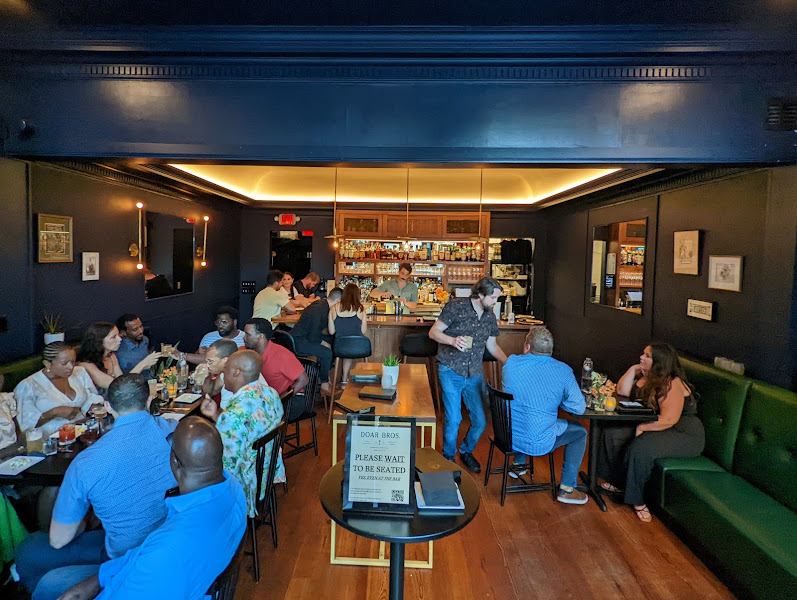 Doar Bros. - Cocktail bar in Charleston