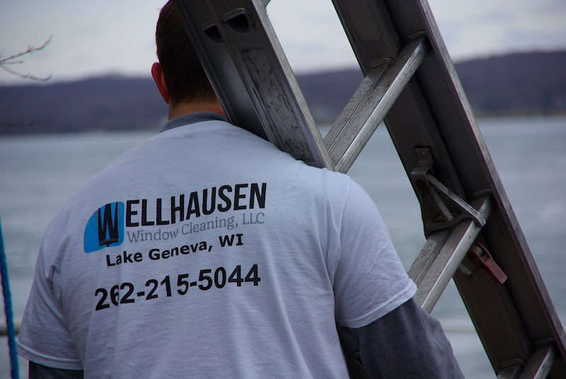 Wellhausen Window Cleaning, LLC - Window cleaning service in Williams Bay