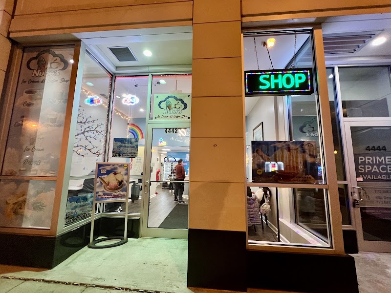 Nube's Ice Cream & Coffee Shop