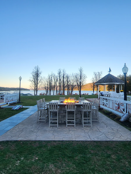 The Tankard Tavern - Bar in Lake George