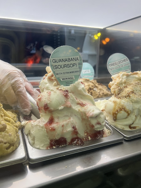 Peek Á Treat - Ice cream shop in Miami