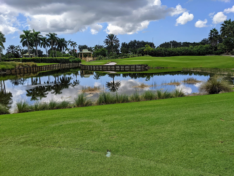 Forest Glen Golf & Country Club