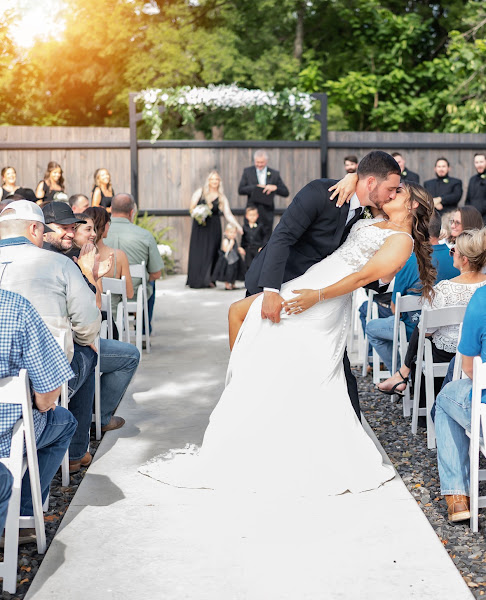 The Dell Broken Bow Wedding Venue and Event Center