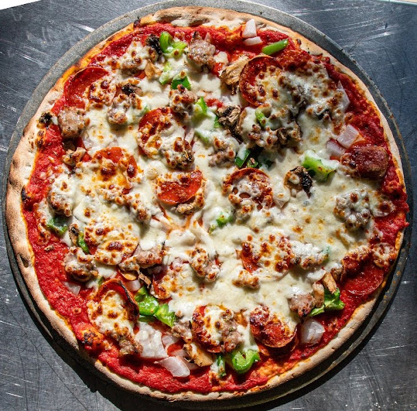 Jolly's Street Pizza - Pizza Takeout in Sturgeon Bay