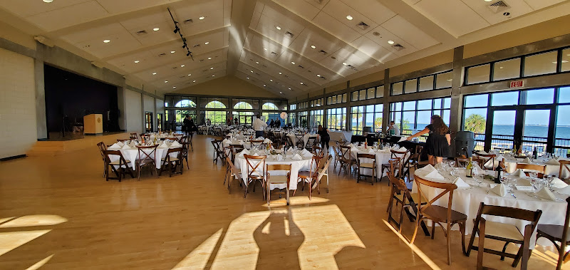 Sanders Beach-Corinne Jones Resource Center