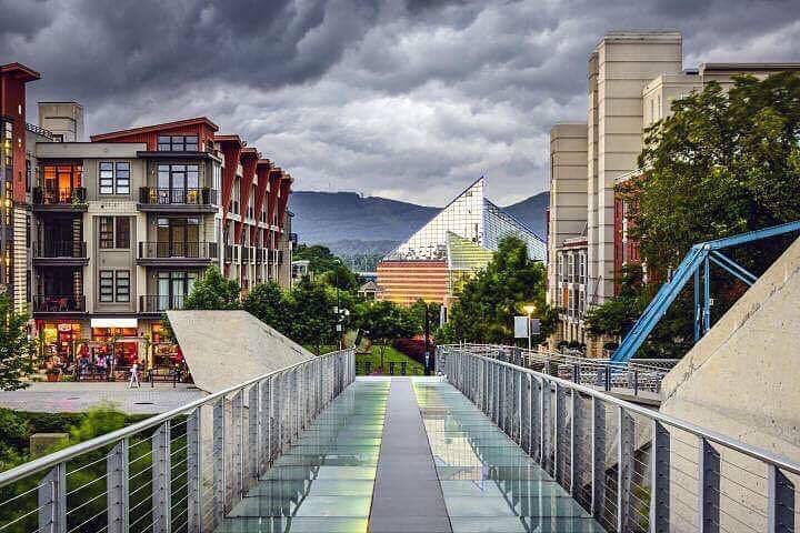 Justin Tate Homes with Real Estate Partners Chattanooga LLC - Real estate agency in Chattanooga