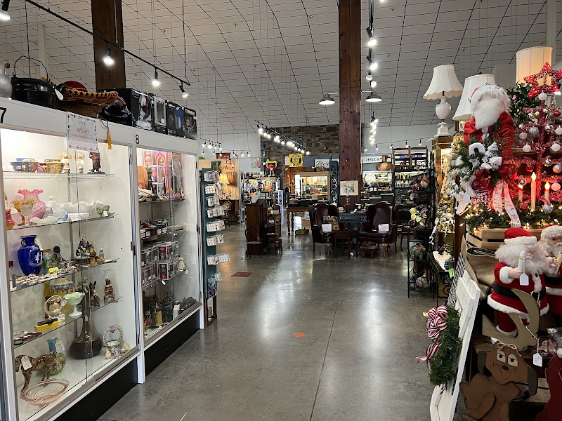 Green Olde Deal Antique Mall