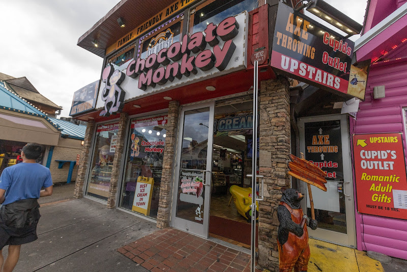 Chocolate Monkey - Ice cream shop in Gatlinburg