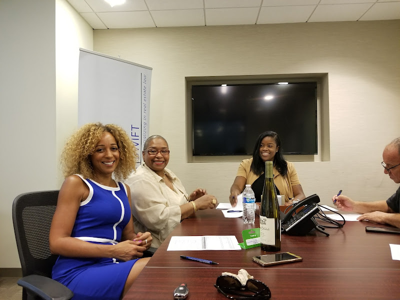 SELL ATLANTA Real Estate by Robin Andrade - Real estate agent in Atlanta