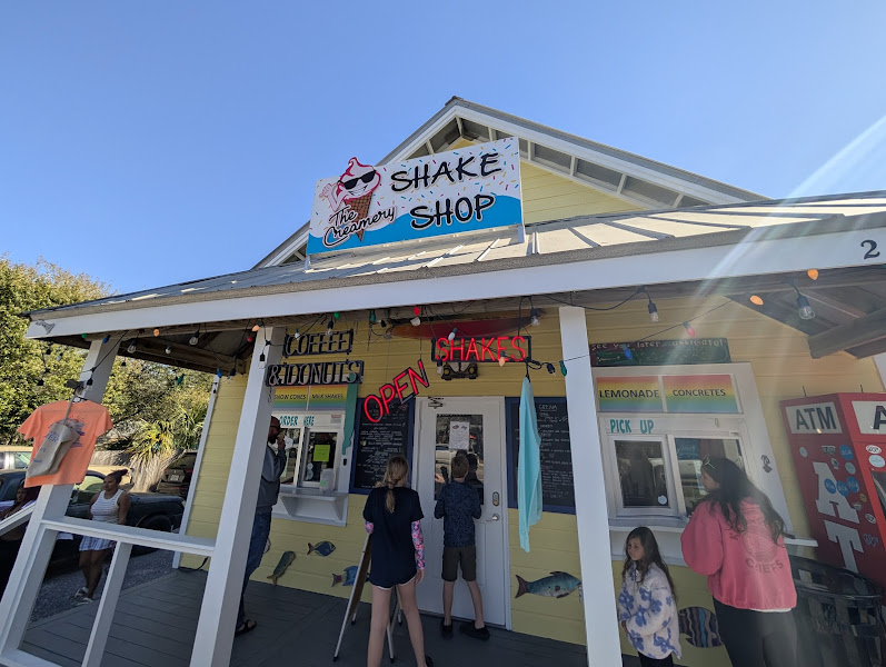 Shake Shop - Ice cream shop in Santa Rosa Beach