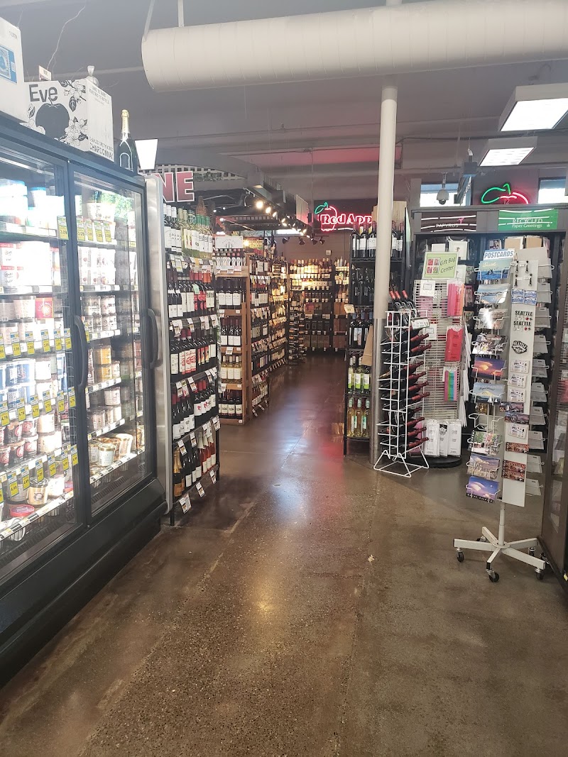 Hilltop Red Apple photo