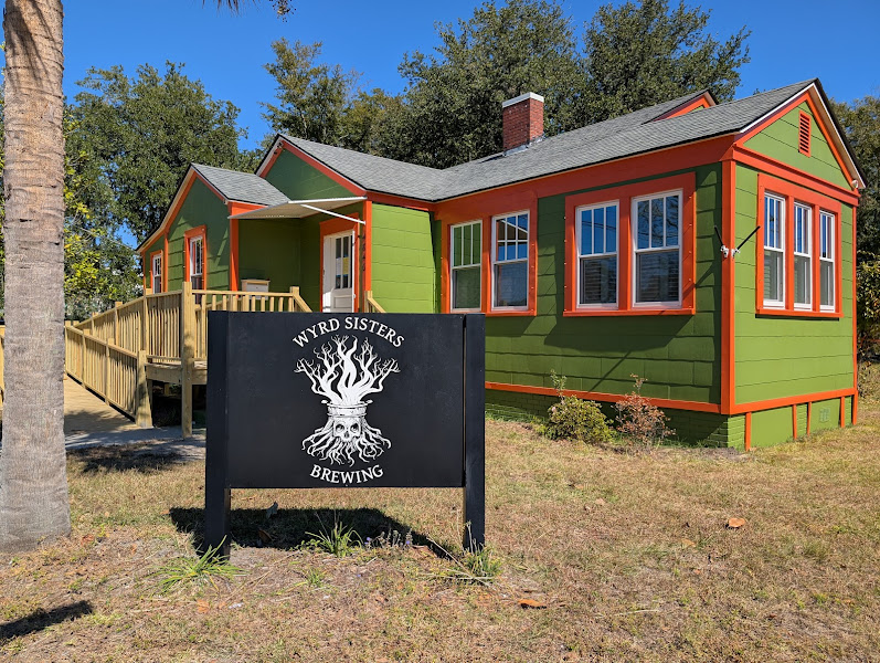Wyrd Sisters Taphouse & Brewery - Brewery in North Charleston