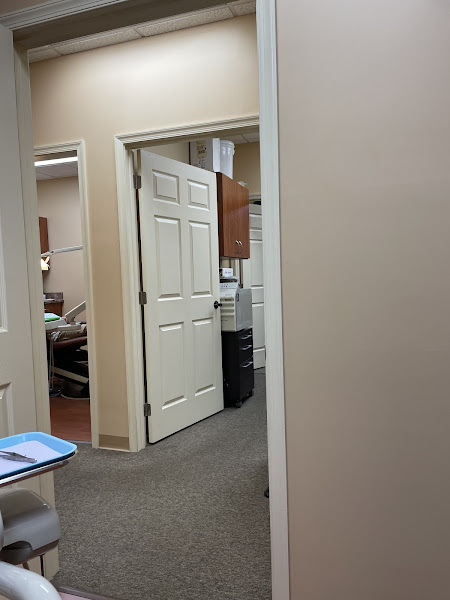 Making Awesome Smiles of West Palm Beach