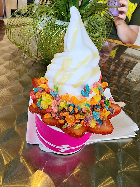Niu Soft Serve Parlour